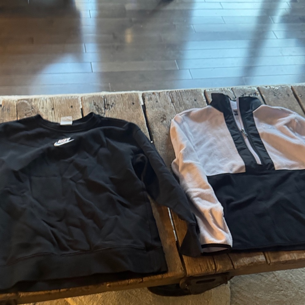 Nike Black and White Apparel Set